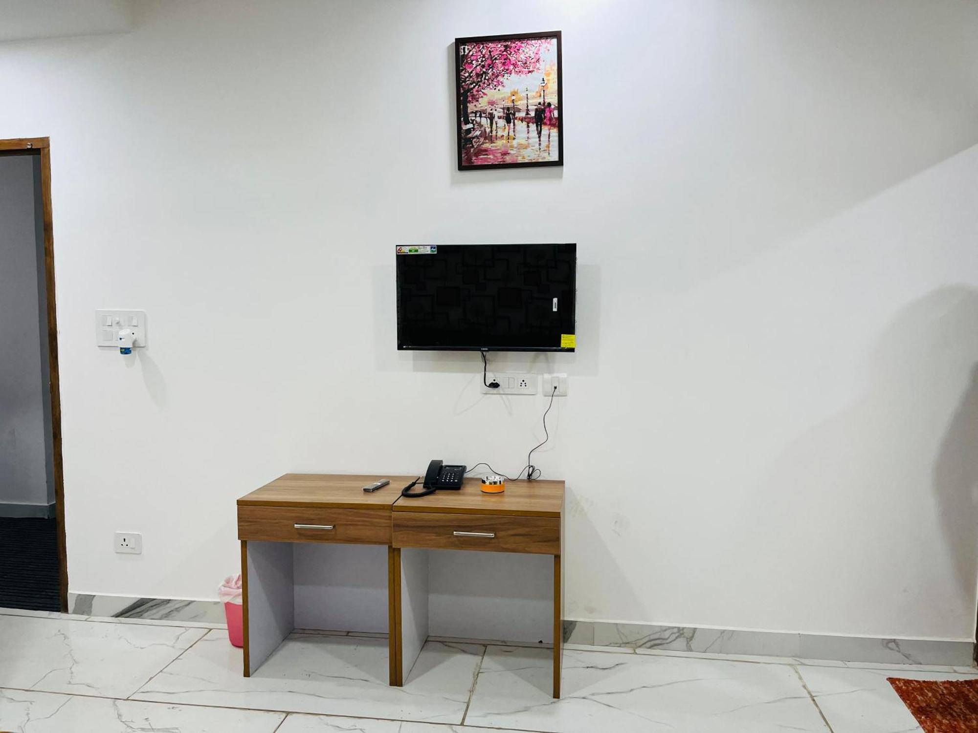 Townhouse Happy Habitat Guest House Greater Noida Dış mekan fotoğraf